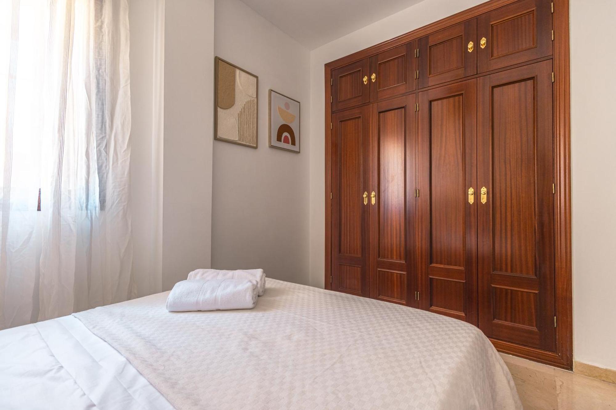 Grande Apartamento Familiar Sevilla Eksteriør billede